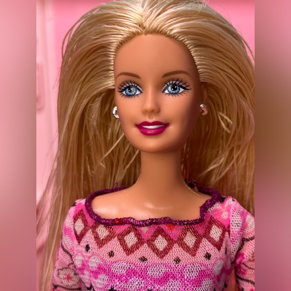 Barbie Fashion Designer Doll , Mattel 2000,   29399